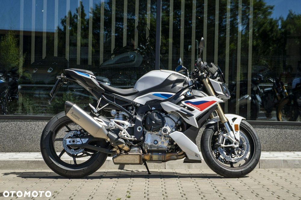 BMW S - 3