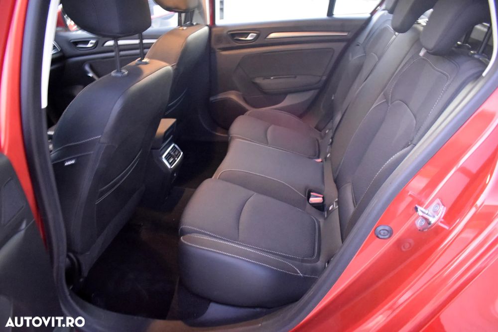 Renault Megane - 9