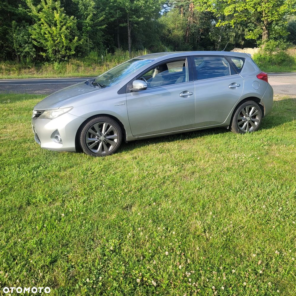 Toyota Auris - 10