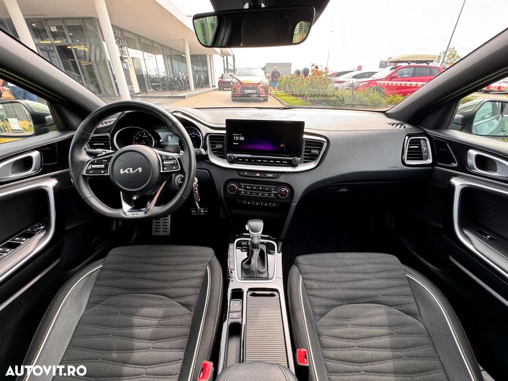 Kia Ceed 1.5 T-GDI 7DCT MHEV GT Line - 23
