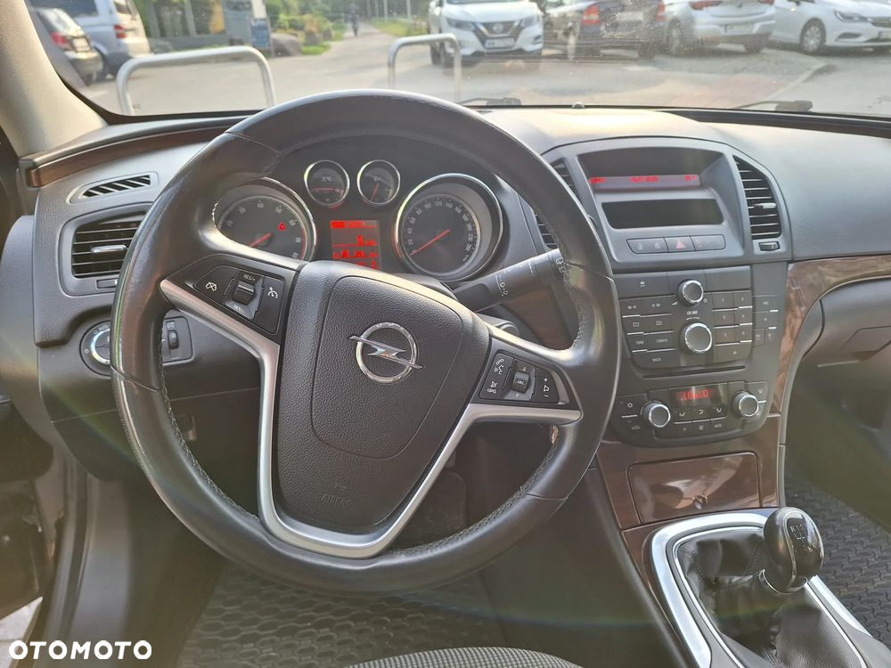 Opel Insignia 2.0 T Cosmo - 17