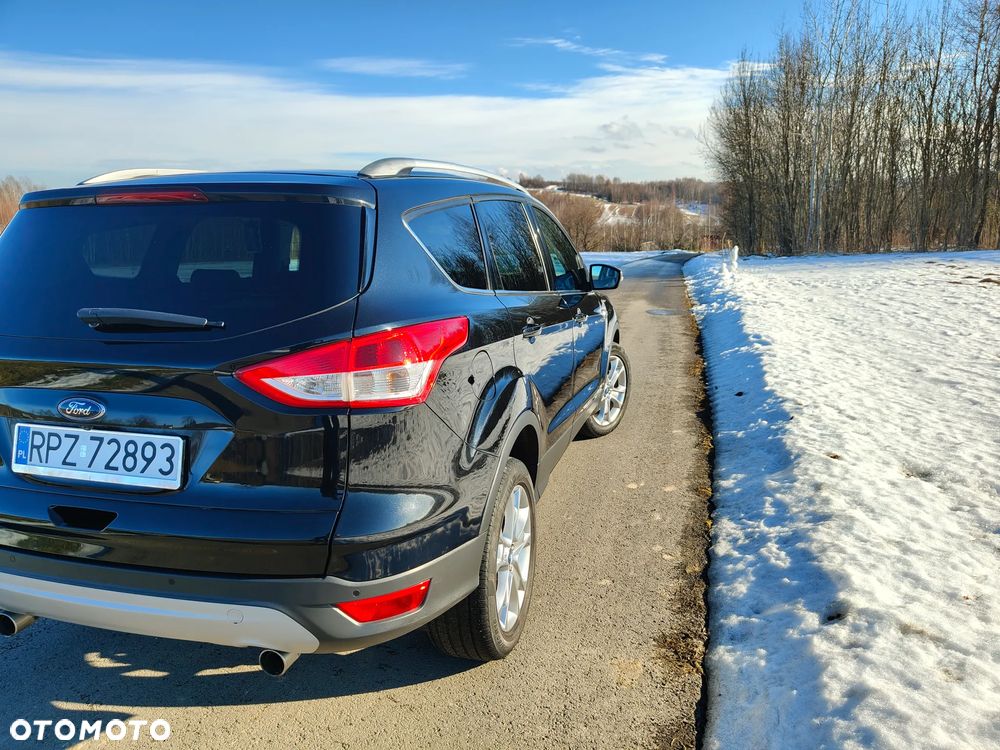 Ford Kuga 2.0 TDCi 4x4 Titanium - 10