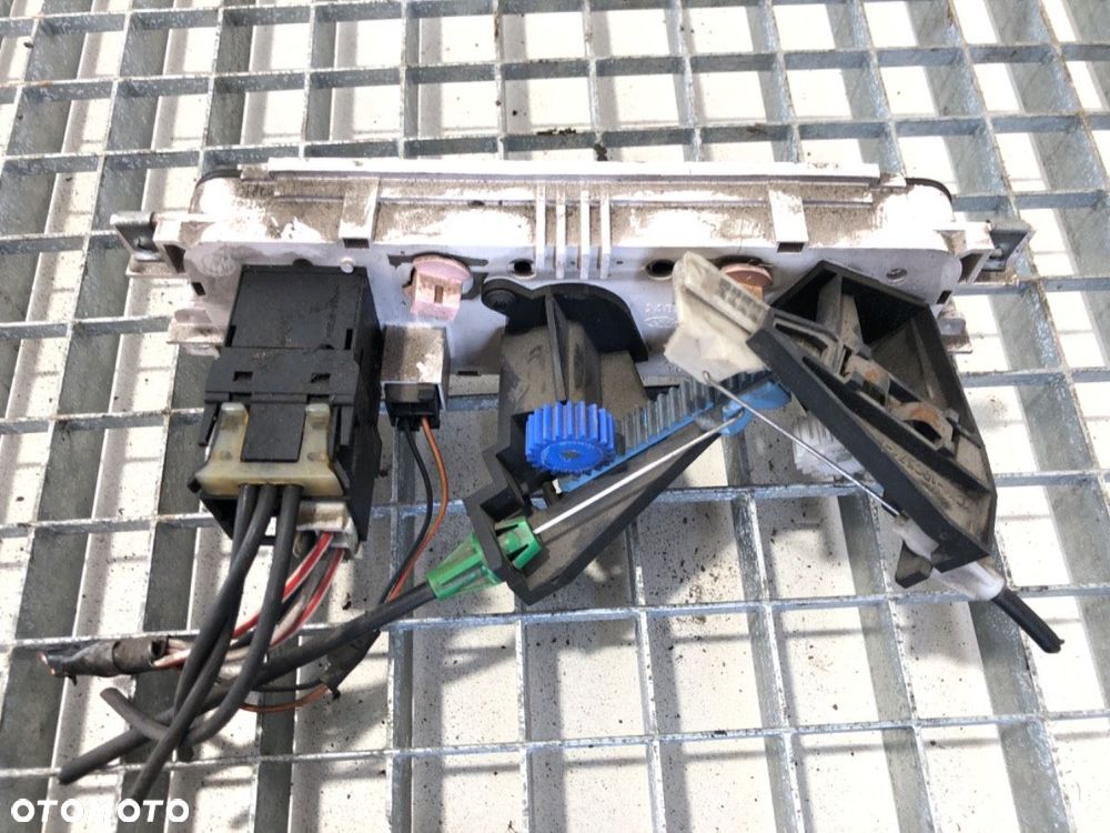 PANEL STEROWANIA NAWIEWU  FORD TRANSIT Autobus (FD_ _, FB_ _, FS_ _, FZ_ _, FC_ _) 2000 - 2006 2.0 - 2