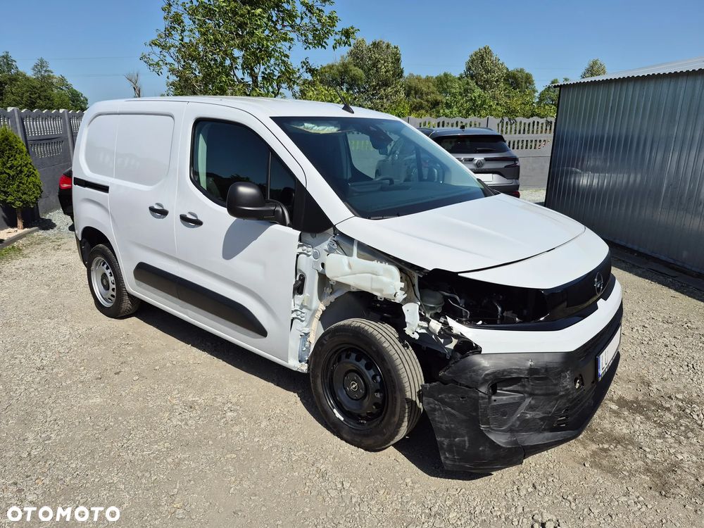 Opel COMBO - 3