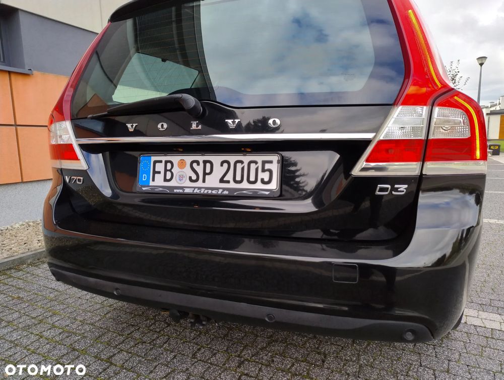 Volvo V70 D3 Momentum - 33