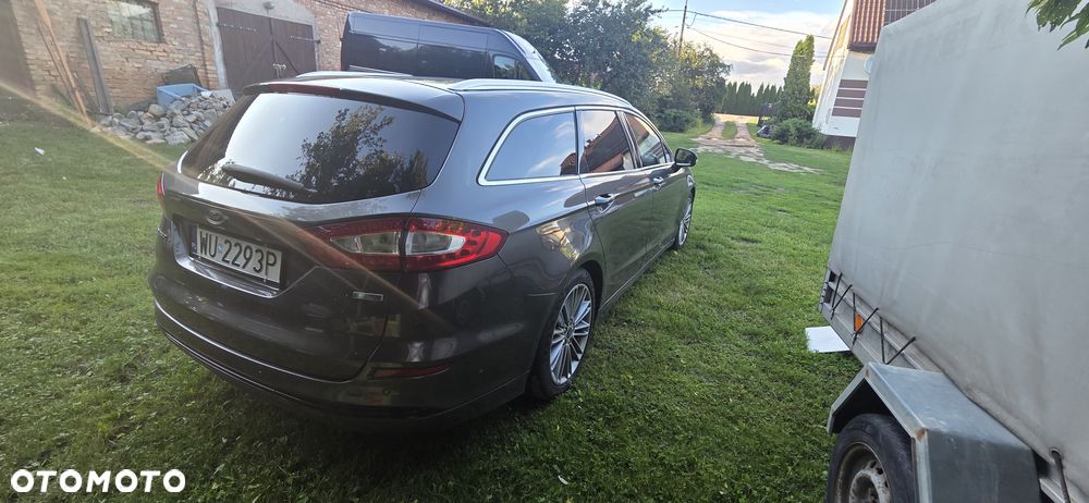 Ford Mondeo 1.5 TDCi ECOnetic Start-Stopp Titanium - 4