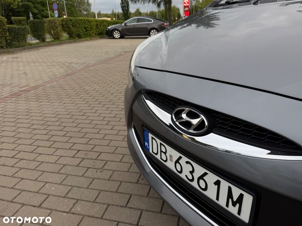 Hyundai ix20 1.6 blue YES Gold - 15
