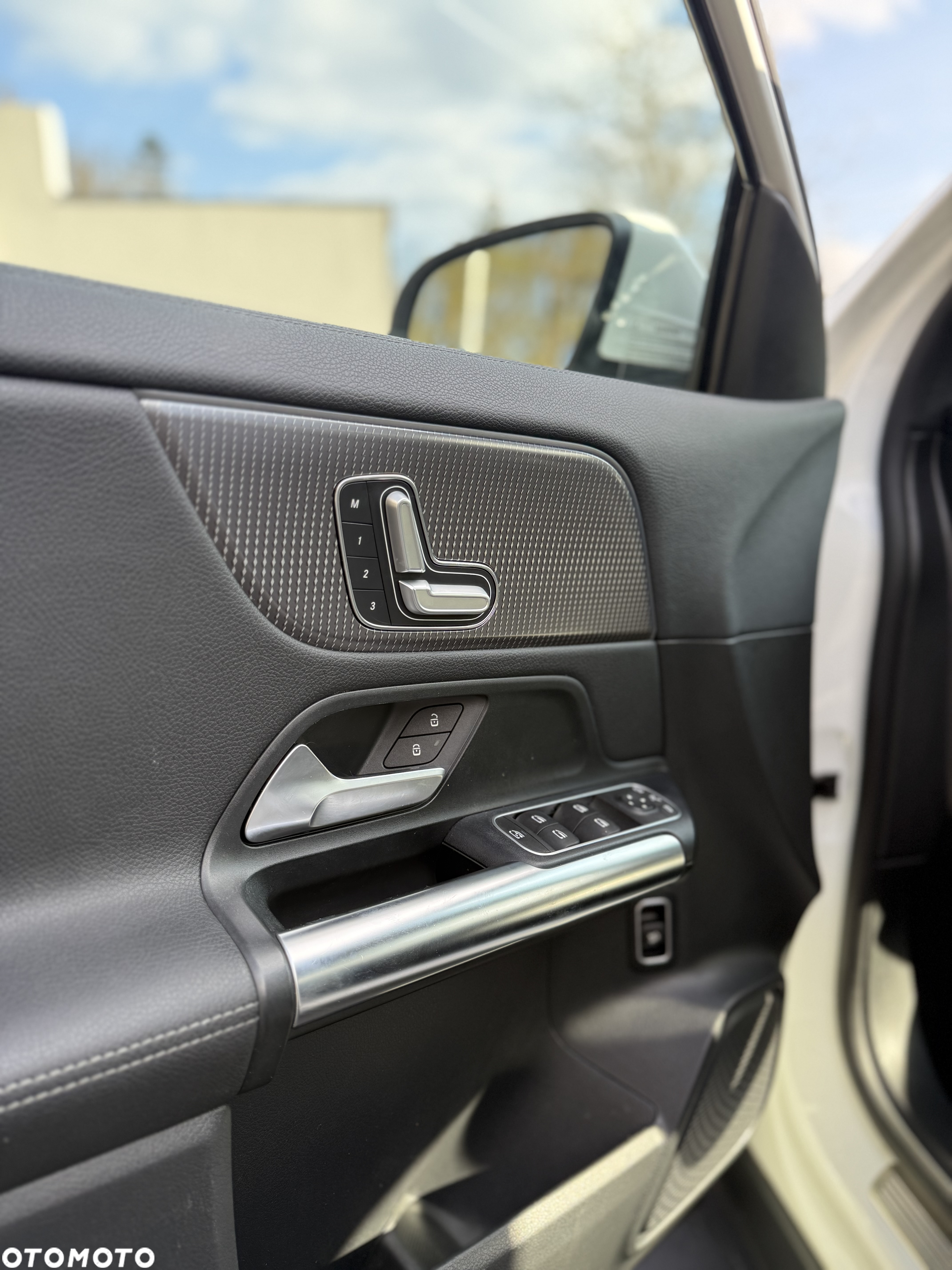 Mercedes-Benz GLA 250 8G-DCT Edition 2021 - 25