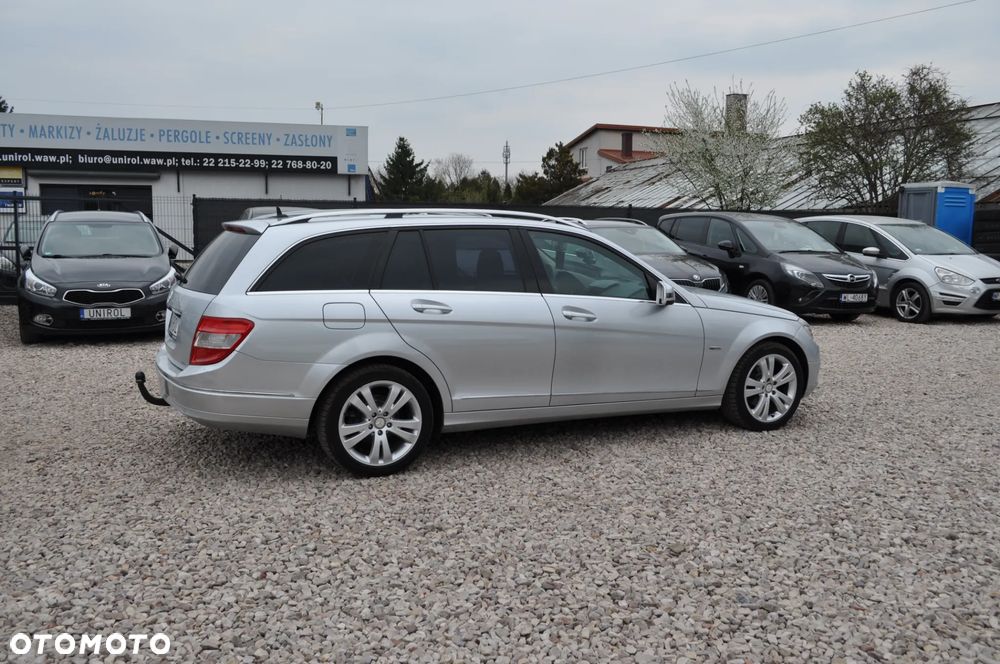 Mercedes-Benz Klasa C 180 CGI Automatik BlueEFFICIENCY Avantgarde - 6