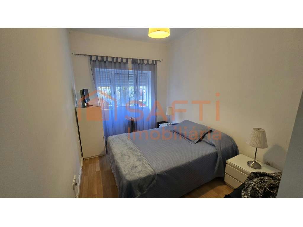 Apartamento T2 R/C - Lavradio - Barreiro - Grande imagem: 2/22