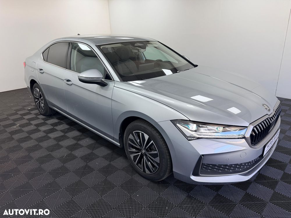 SKODA Superb 2025 — imagine 16