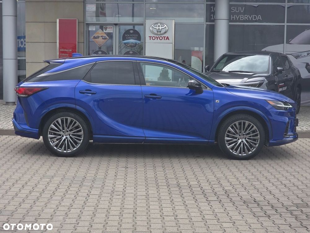 Lexus RX - 8