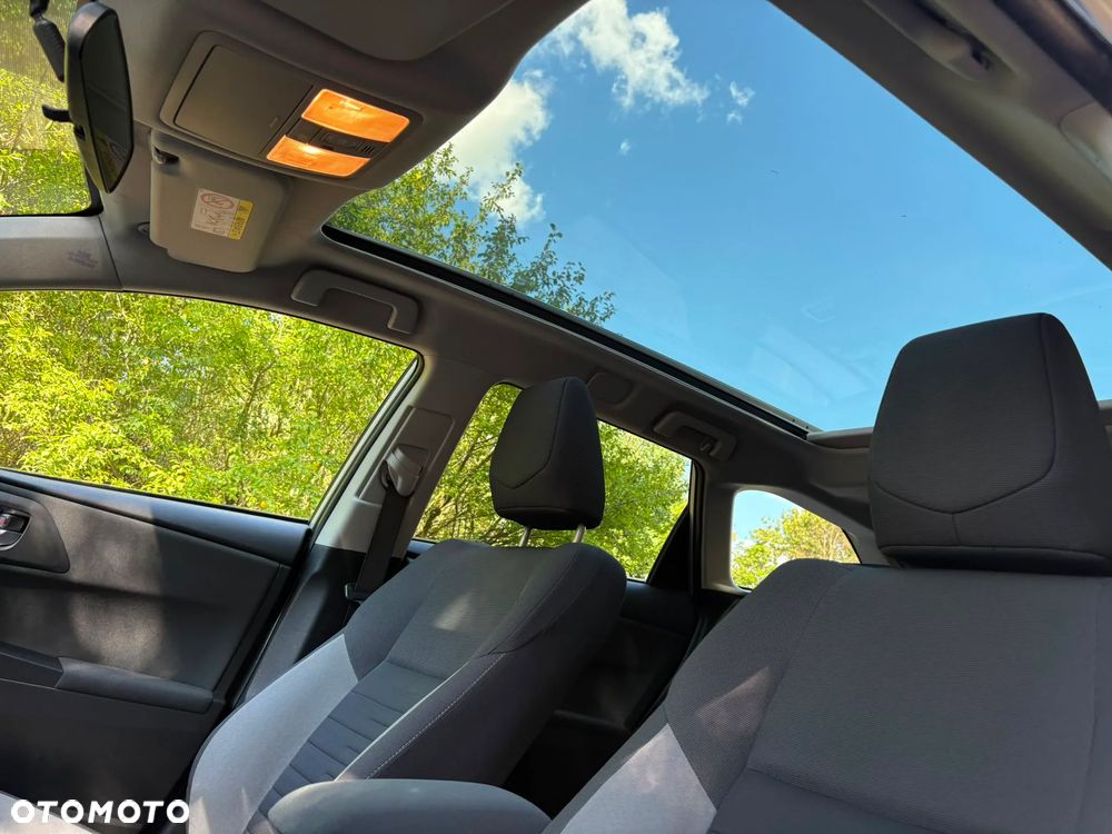 Toyota Auris 1.8 HSD Luna - 11