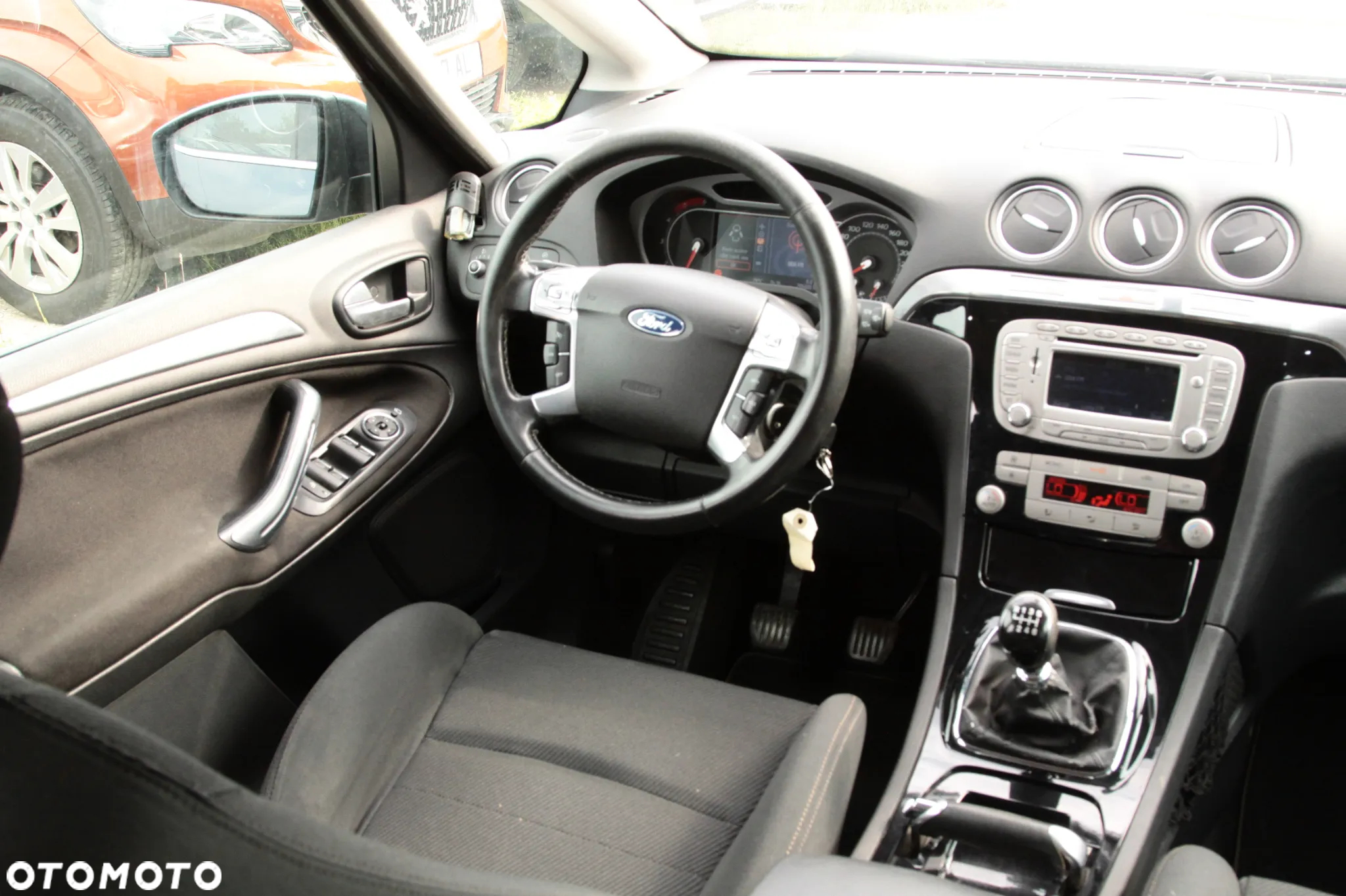 Ford S-Max 2.0 TDCi Titanium - 14