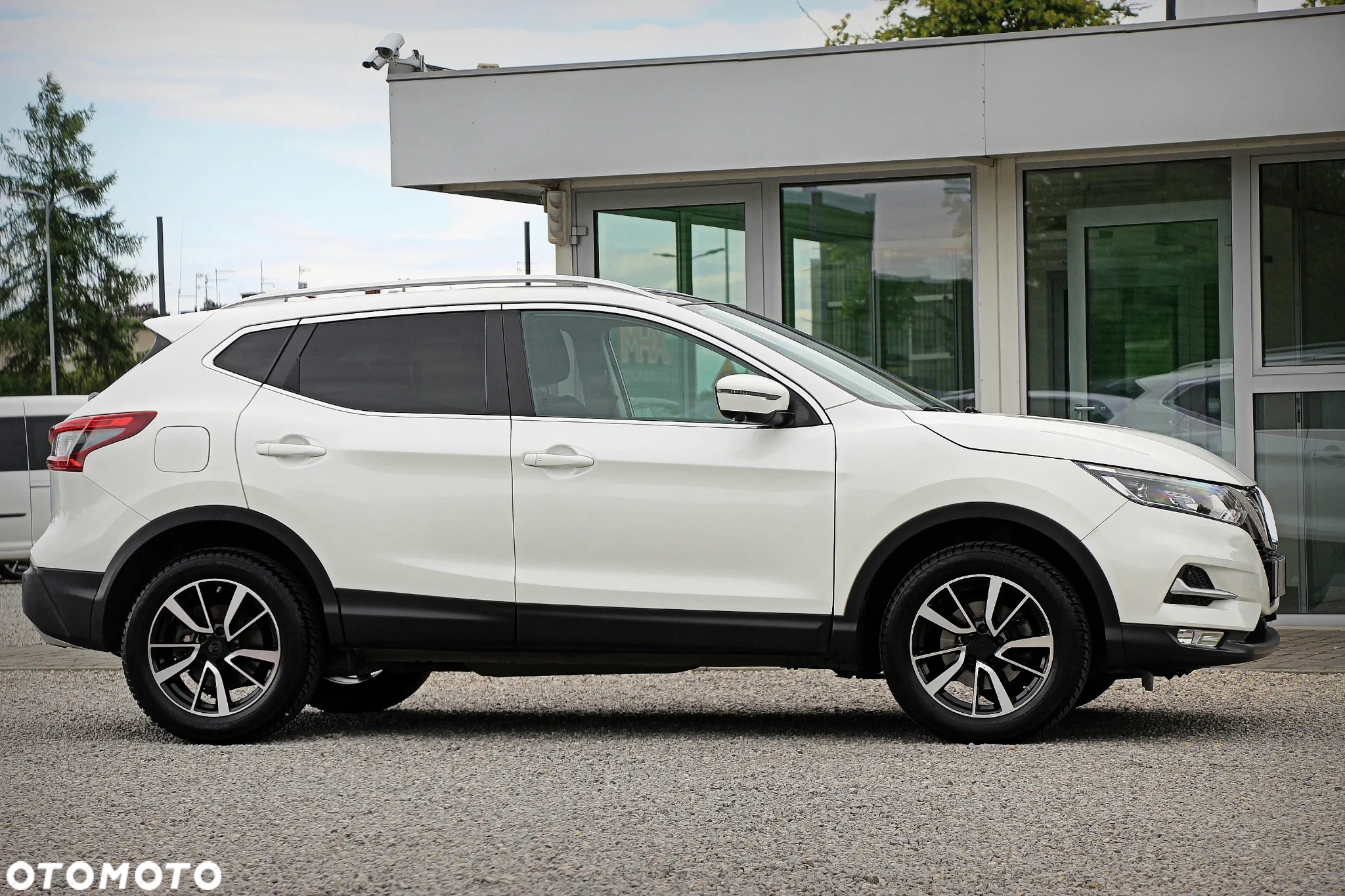 Nissan Qashqai 1.6 DIG-T N-Connecta - 3