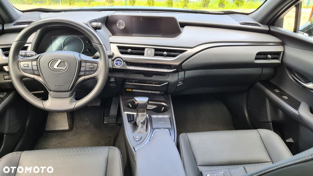Lexus UX 250h GPF Prestige AWD - 19