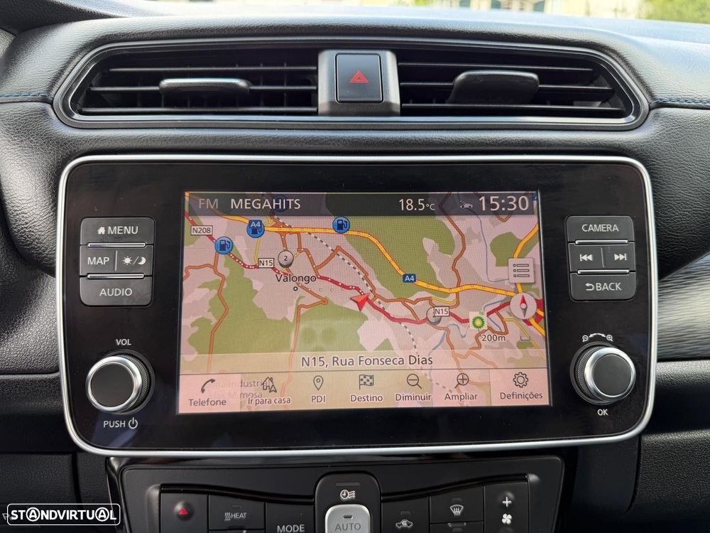 Nissan Leaf N-Connecta Two Tone - 26