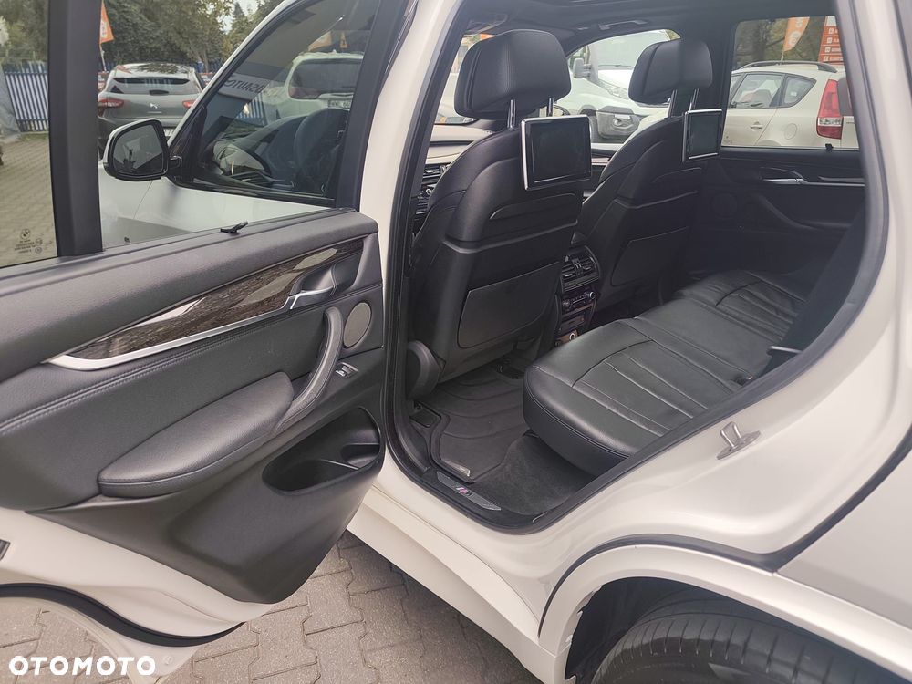 BMW X5 xDrive40d - 16