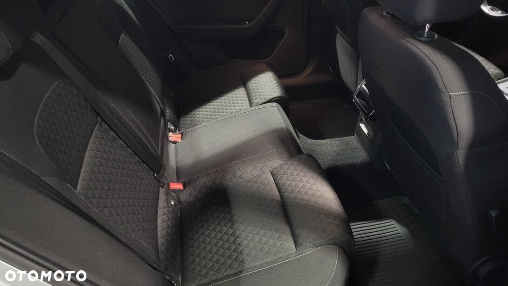 Skoda Superb 2.0 TSI Ambition DSG - 15