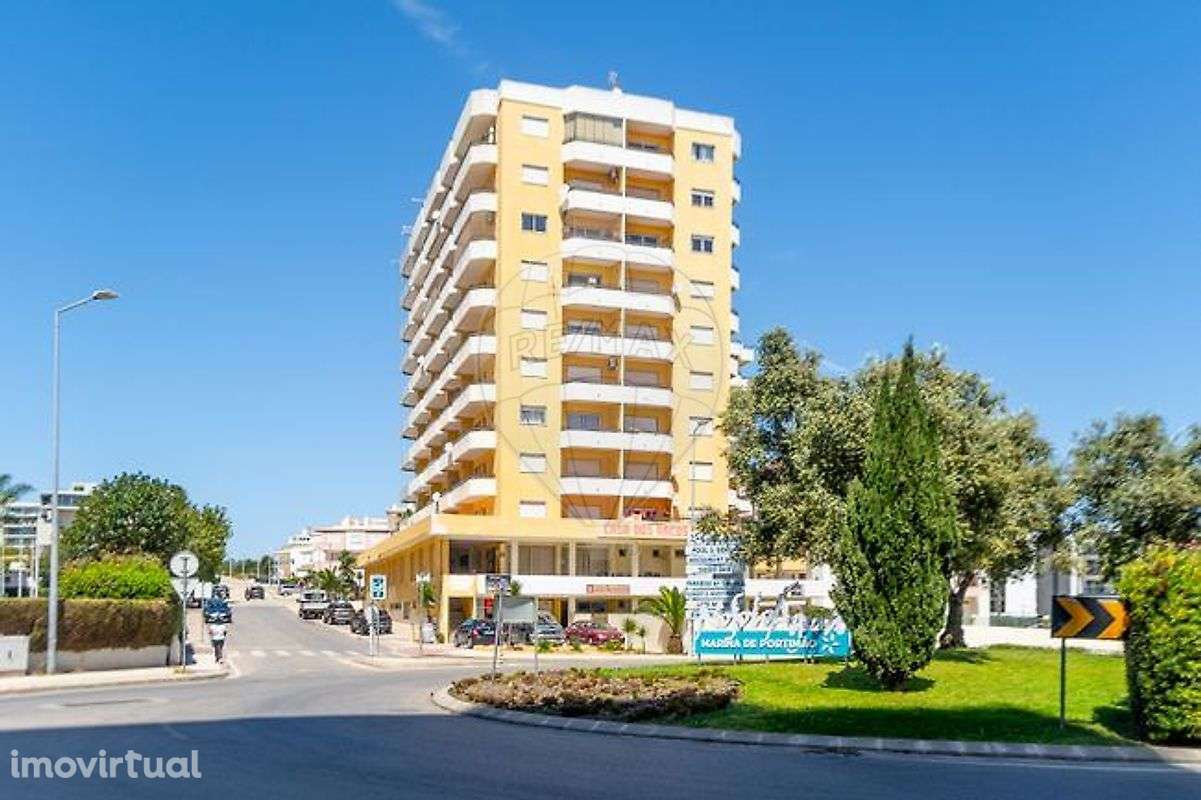 Garagem  para arrendamento - Grande imagem: 2/3