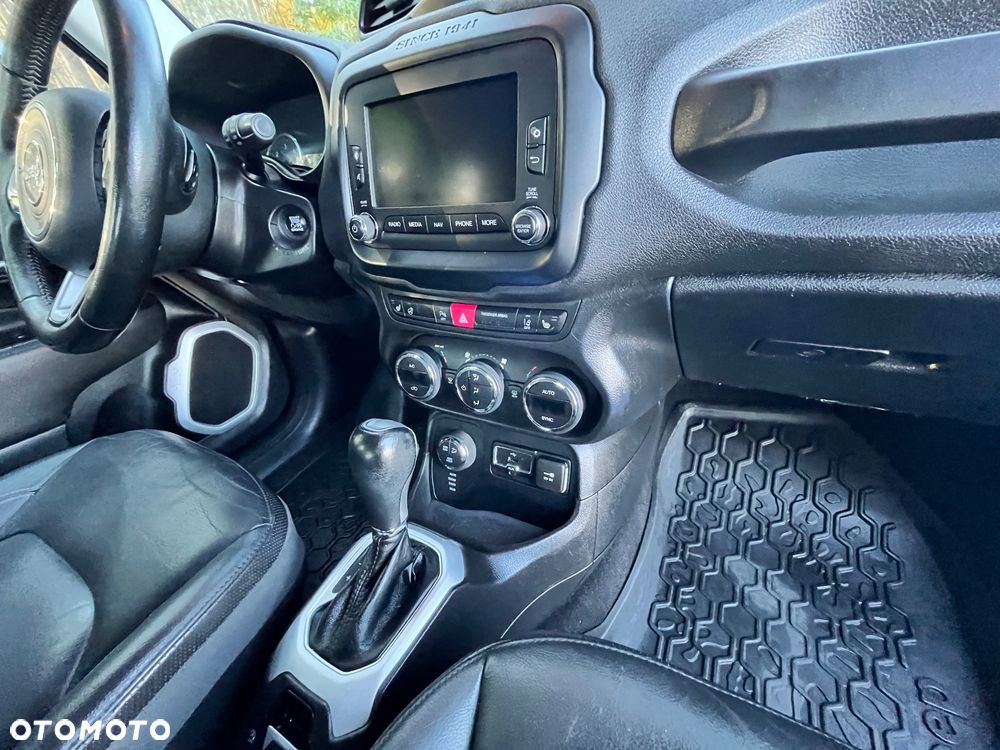 Jeep Renegade - 8