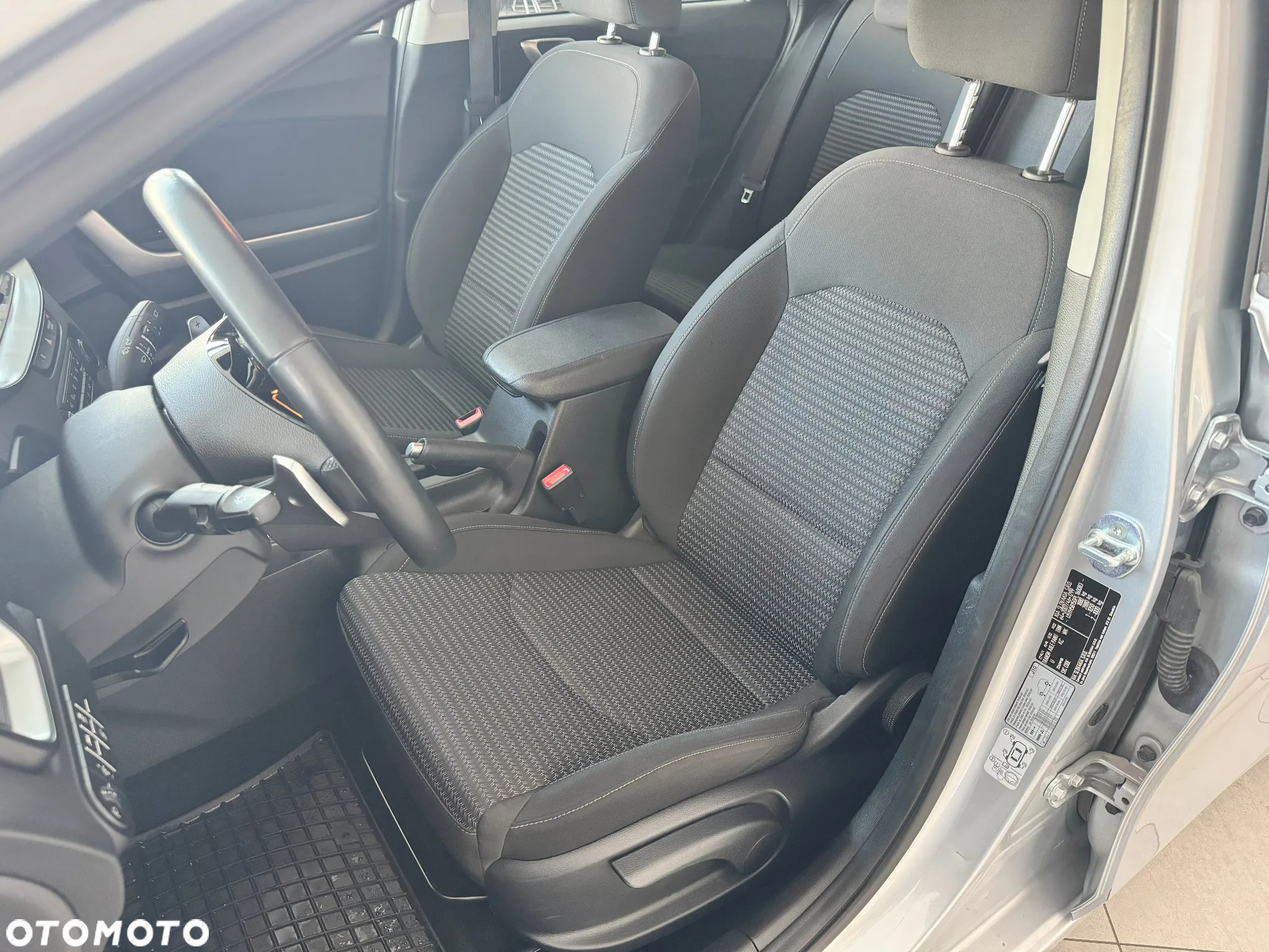 Kia Ceed 1.5 T-GDI M DCT - 18