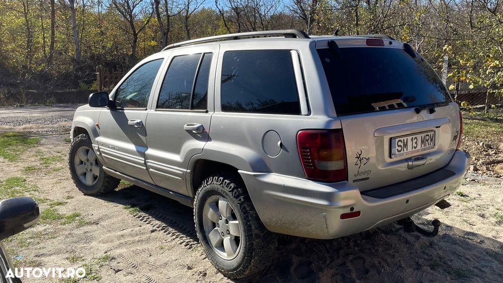Jeep Grand Cherokee - 4