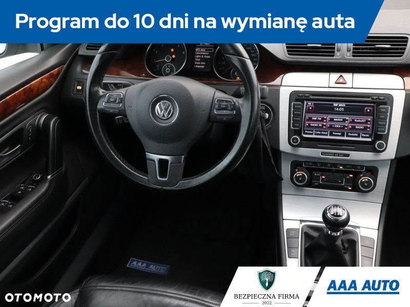 Volkswagen Passat CC - 9