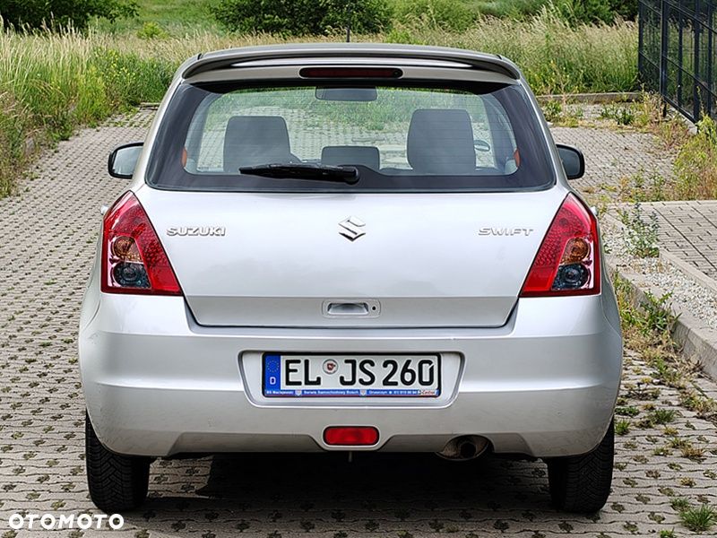 Suzuki Swift 1.3 GLX / Comfort - 30