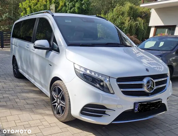Mercedes-Benz Klasa V 250 d 4-Matic Exclusive 7G-Tronic - 2