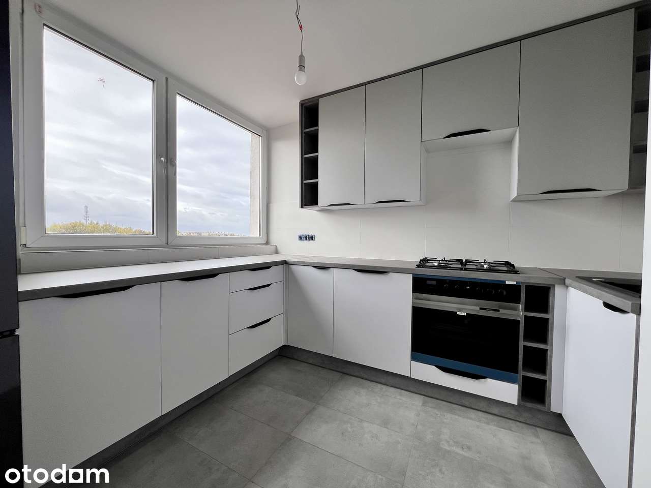2 pokoje po generalnym remoncie+balkon