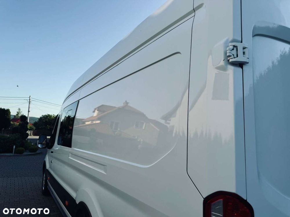Ford Tramsit Max Doka 6- osobowy - 22