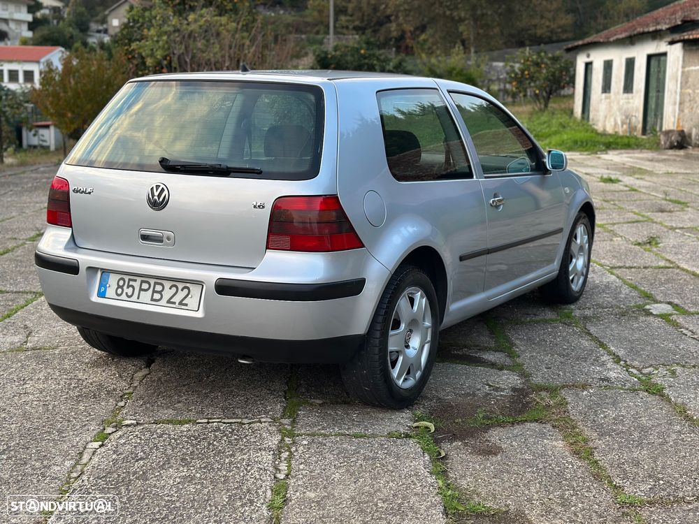 VW Golf 1.6i Confortline - 10
