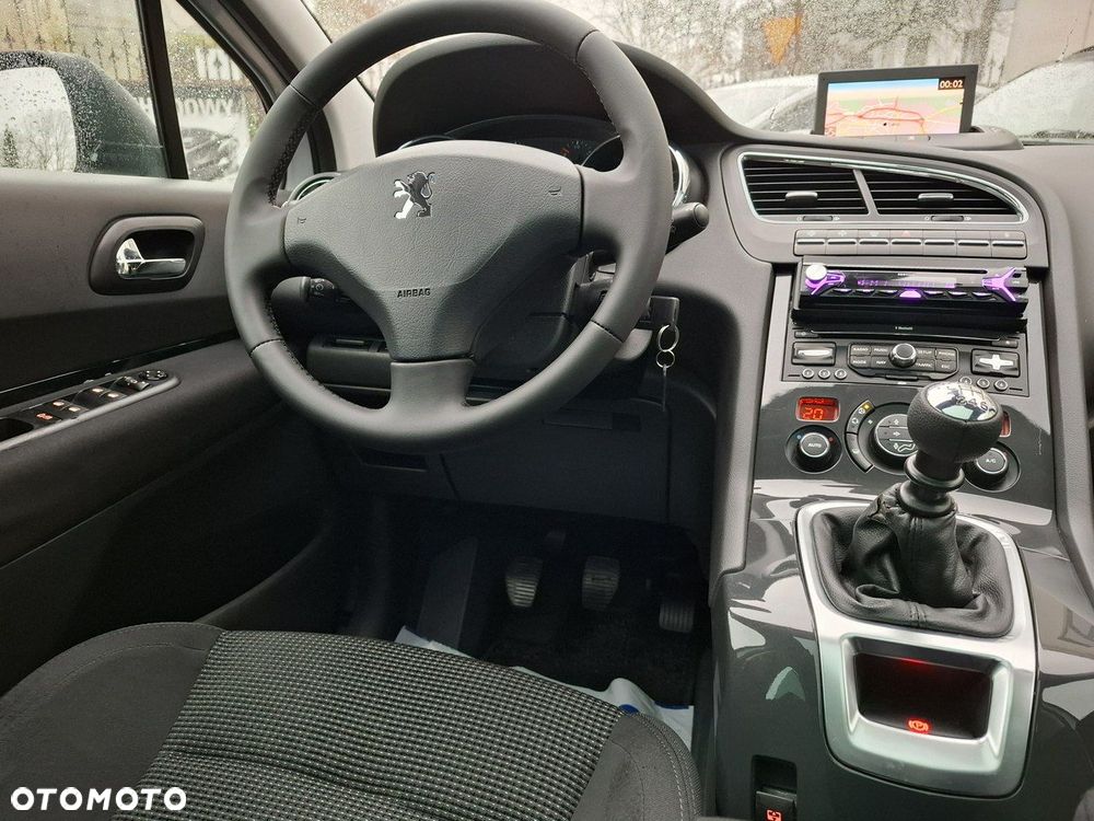 Peugeot 5008 2.0 HDi Business Line - 24