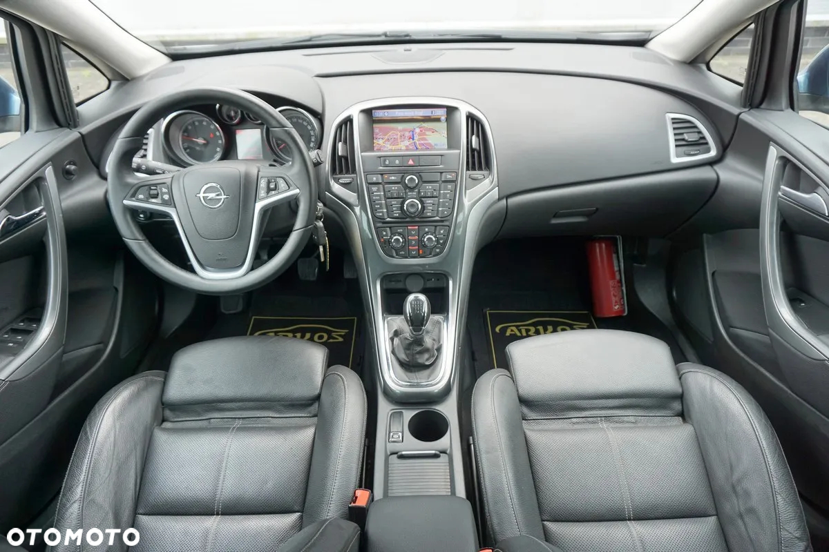 Opel Astra 1.4 Turbo Sports Tourer ecoFLEX Start/Stop - 2