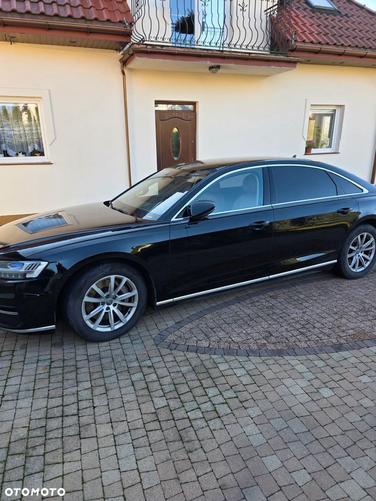 Audi A8 3.0 TFSI L Quattro - 2