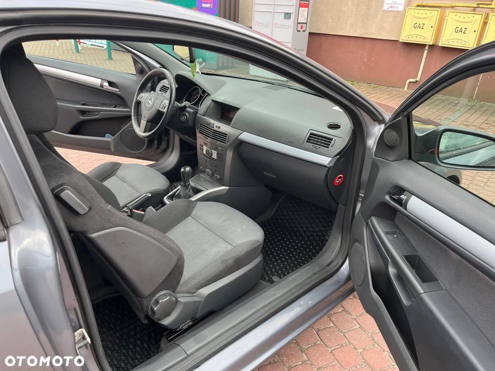 Opel Astra 1.6 - 15