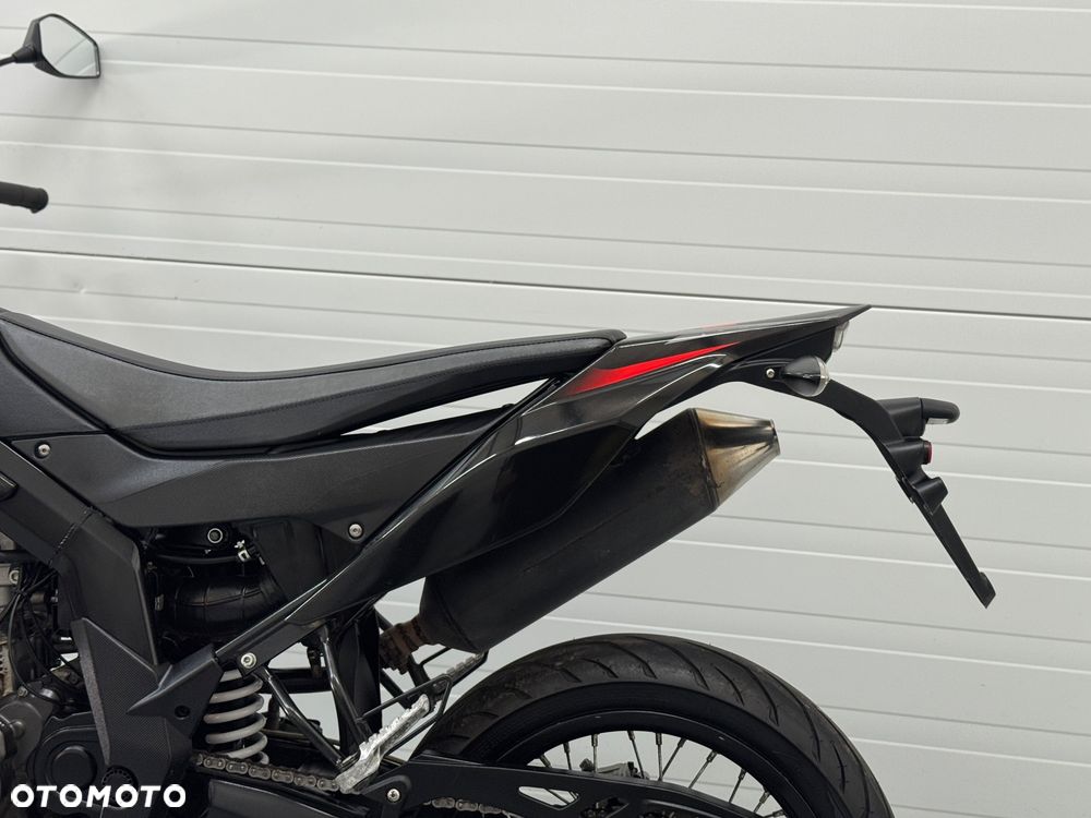 Aprilia SX - 16
