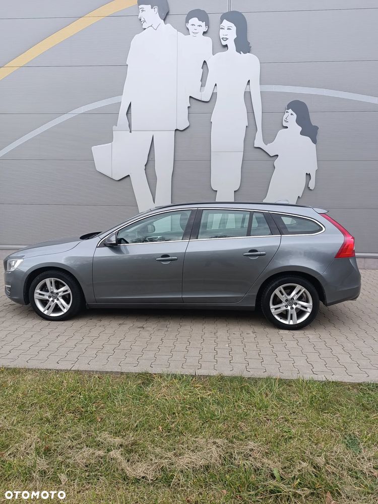 Volvo V60 D2 Drive-E Summum - 3