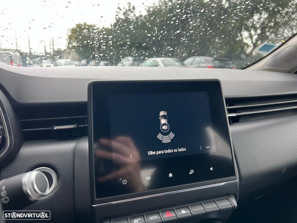 Renault Clio 1.0 TCe Exclusive - 10