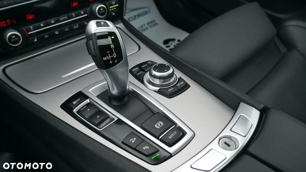 BMW 5GT - 29
