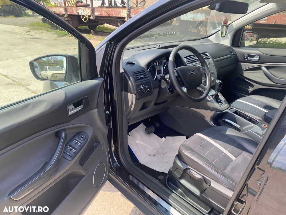 Ford Kuga 2.0 TDCi 4WD Powershift Titanium - 20