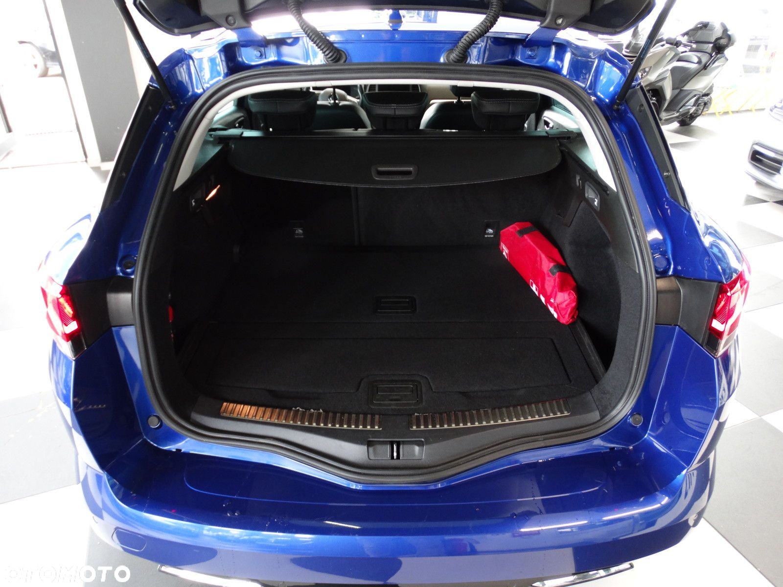 Renault Megane - 9