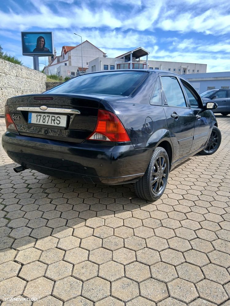 Ford Focus 1.8 TDdi Ghia - 6