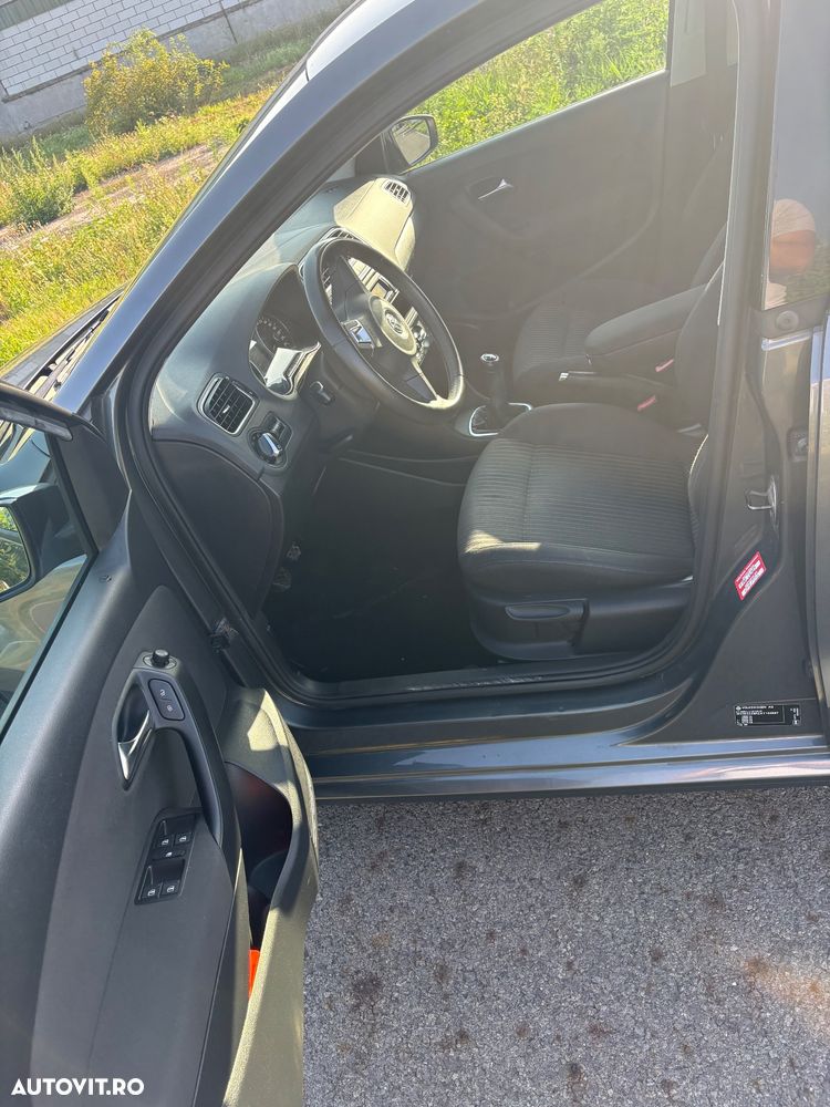 Volkswagen Polo - 7