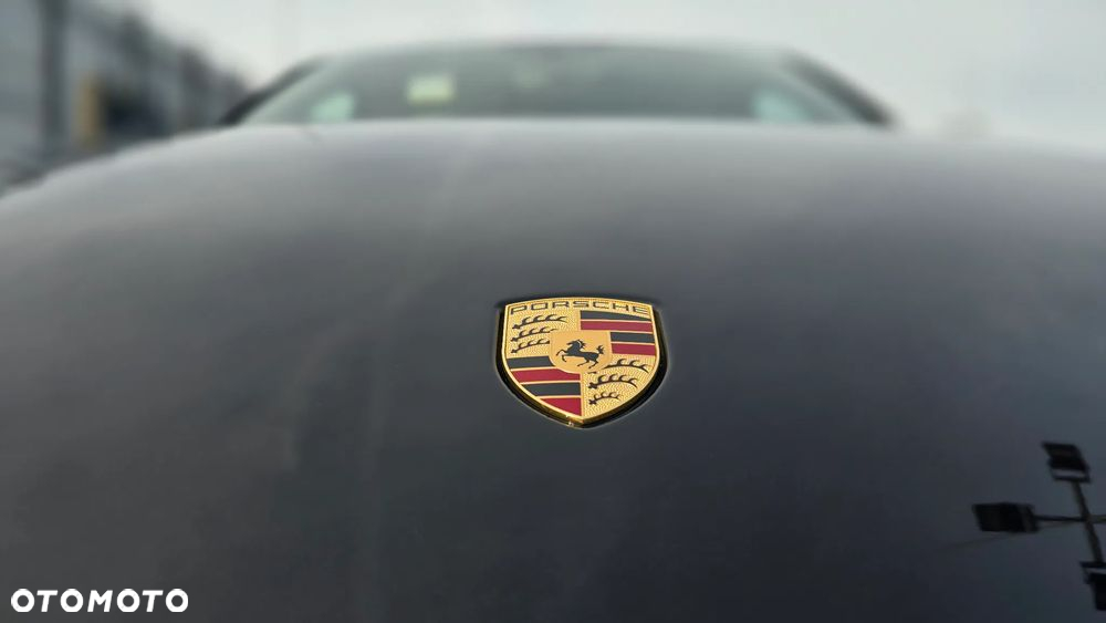 Porsche Cayenne Turbo - 24