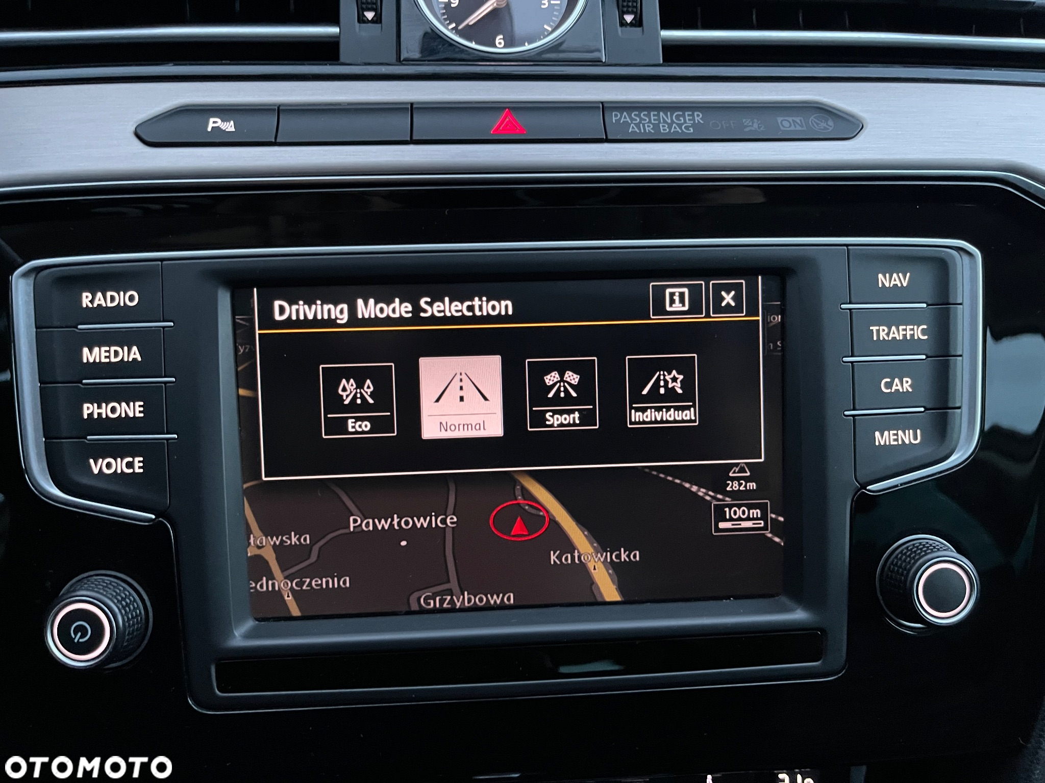 Volkswagen Passat Variant 2.0 TDI SCR DSG Highline - 35