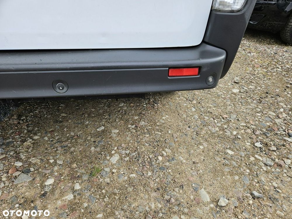 Opel Vivaro - 16