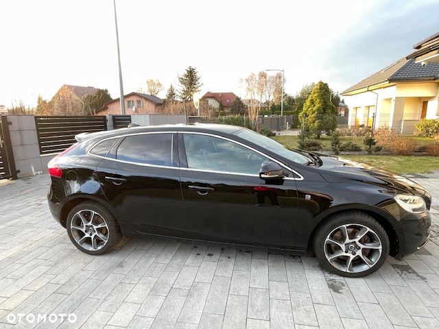 Volvo V40 D3 Drive-E Ocean Race - 6
