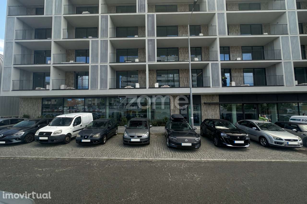 Apartamento T0 com varanda em Vila Nova de Gaia - Grande imagem: 2/23